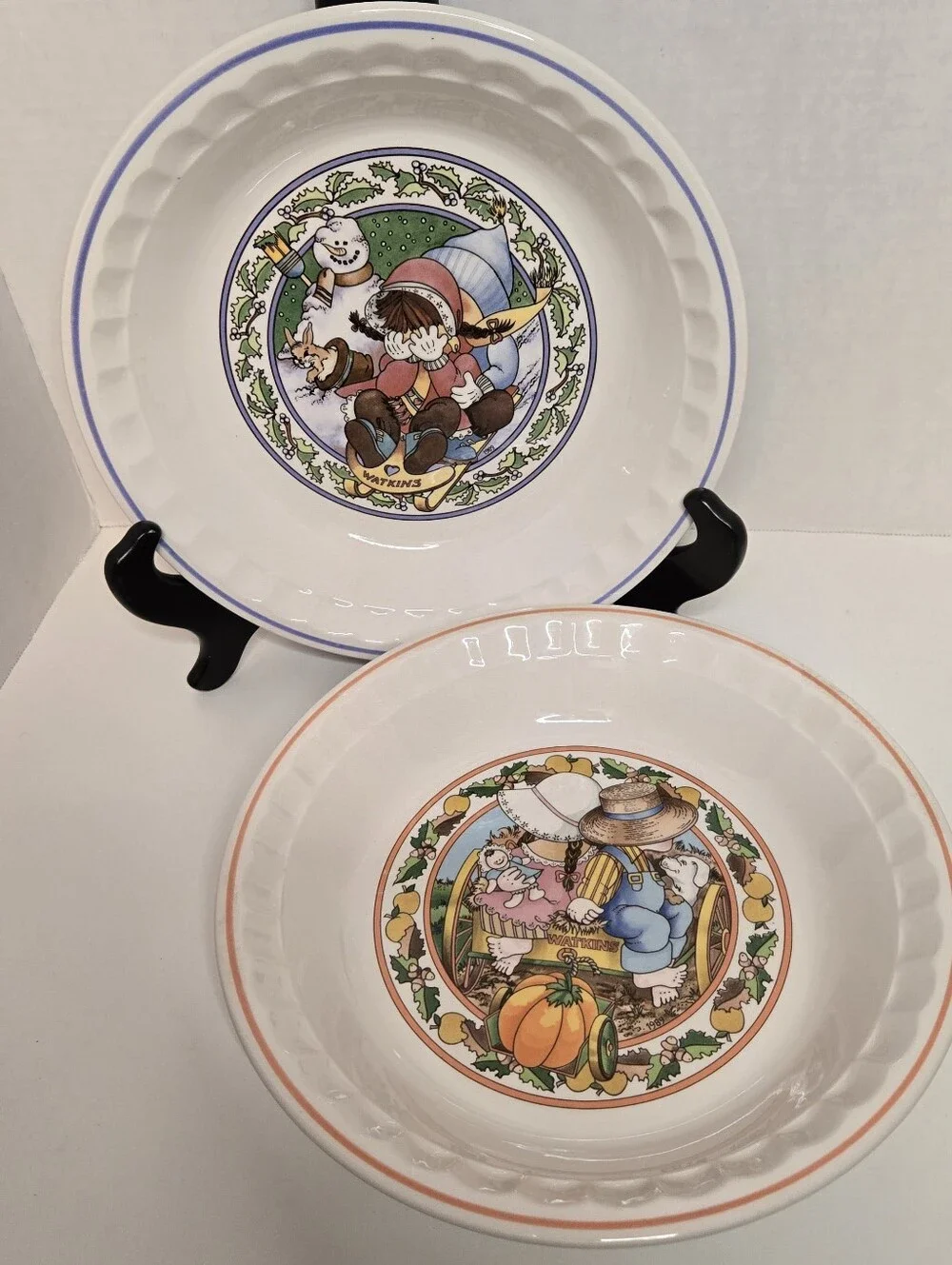 Vintage 1989 Watkins Country Kids Collector's Recipe Pie Plates Set of 2